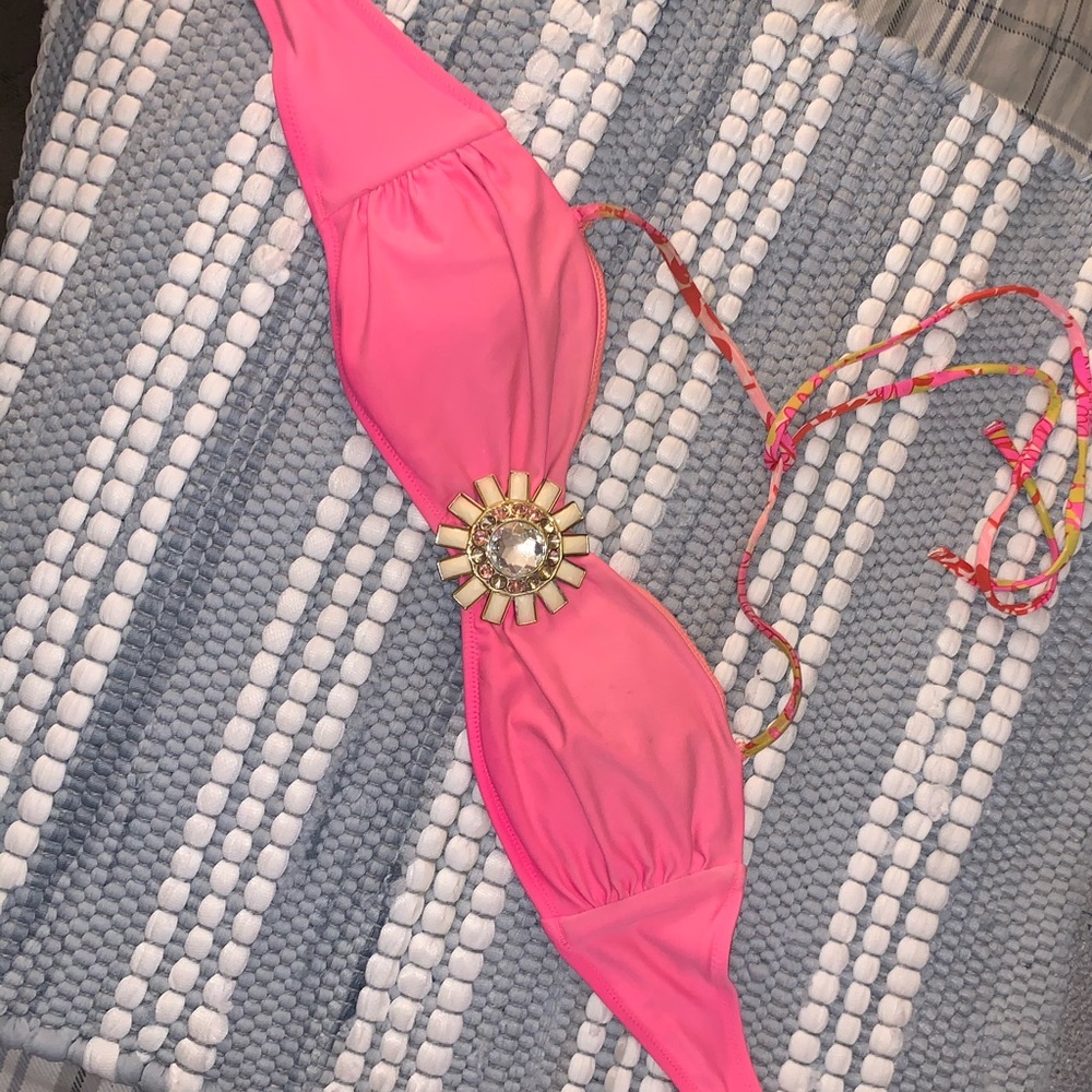 PINK Victoria’s Secret bikini top